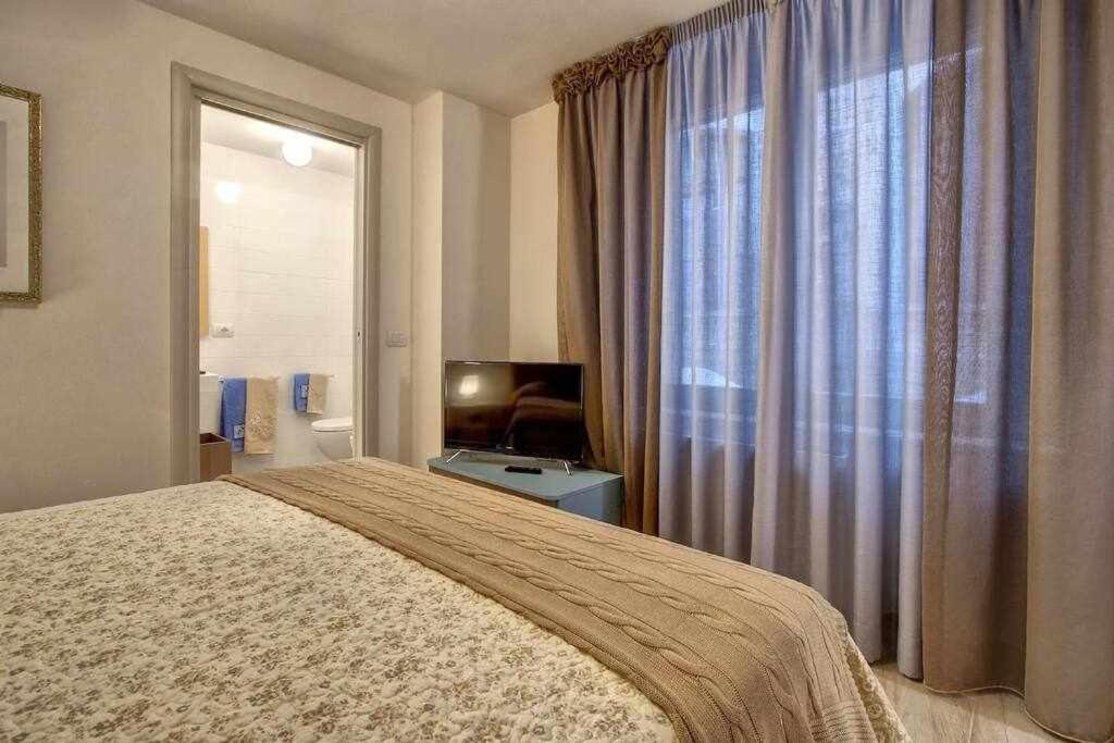 Faenza Elegant Apartment Florença Exterior foto